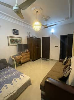 SECTOR 11/B BEAUTIFUL GROUND PLUS ONE HOUSE,BEHIND SUI GAS OFFICE, FIRST ROW FROM MAIN ROAD, 60 FT WIDE ROAD, NORTH KARACHI