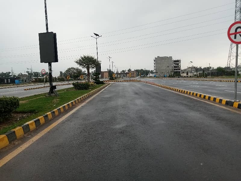 1 Kanal Plot For Sale In J Block - DHA Gujranwala 4