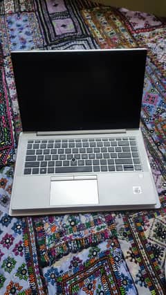 hp elitebook 840 G7 i5 8/256