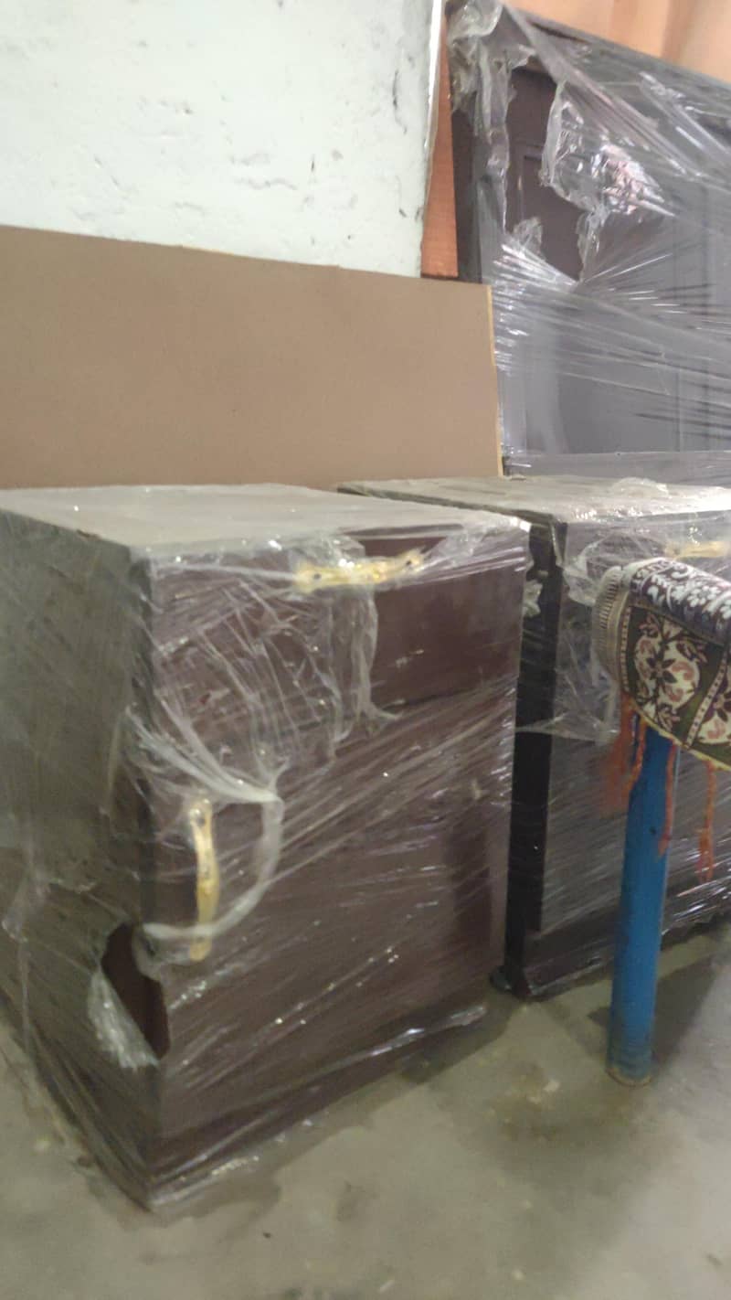 Full Bed With side tables 1