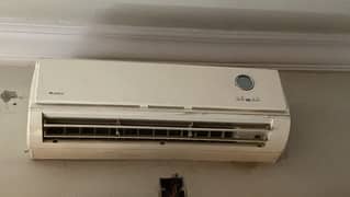 Gree 1 Ton Ac