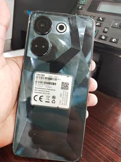 Tecno Camon 20 For Sale 8+8/256 with original charger and box Ava