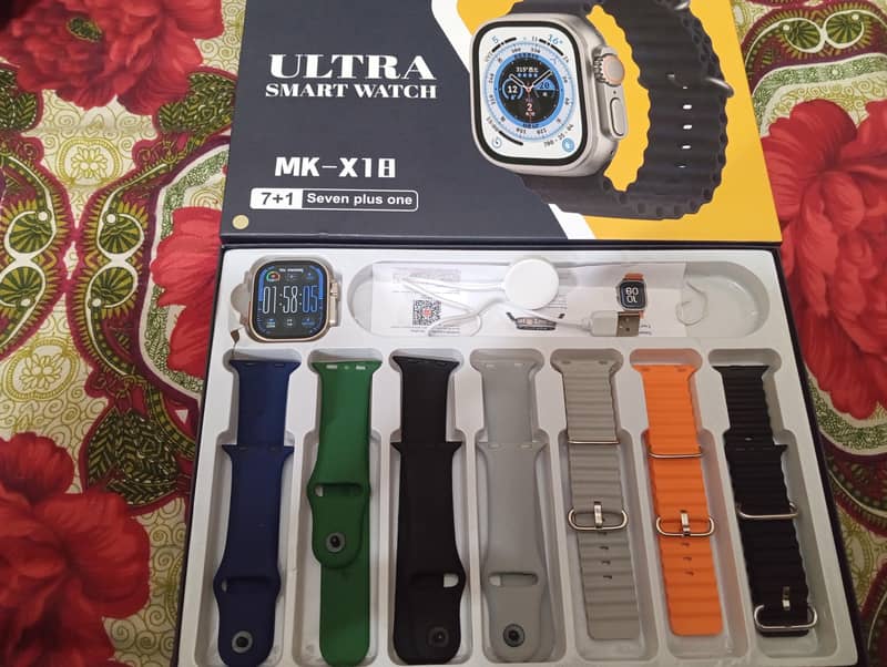 ultra smart watch 10 by 10 condition 1 week use 7 strap 1