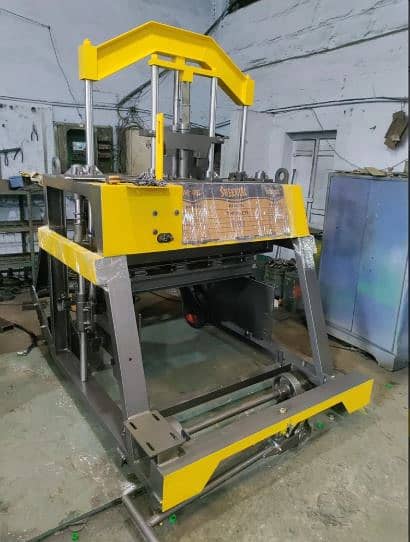 Egg layer Soild Blocks and Hollow Blocks Making machine 4