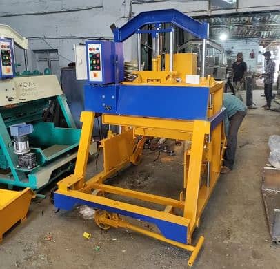 Egg layer Soild Blocks and Hollow Blocks Making machine 10