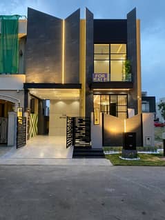 Ideally Located 5 Marla Designer House Available For Rent In DHA Lahore
