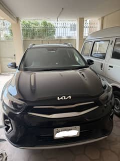 Kia Stonic EX+ 2024 model Black colour Total Geniune
