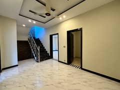 7 MARLA BRAND HOUSE FOR RENT IN UMER BLOCK BAHRIA TOWN RAWALPINDI