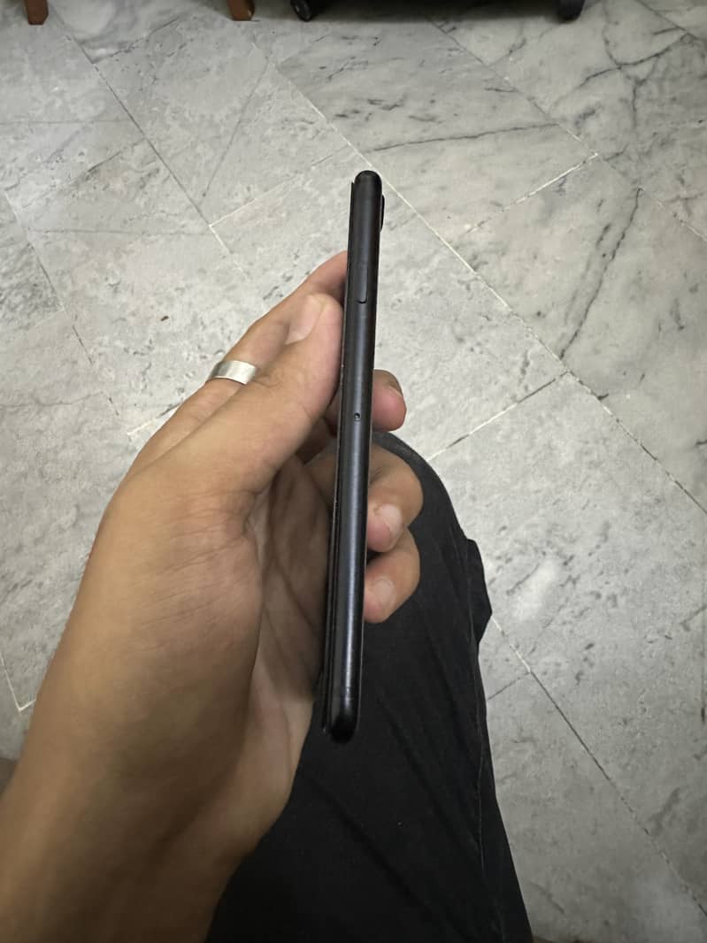 IPHONE SE 2020 EXCHANE WITH IPHONE X OR XR 1