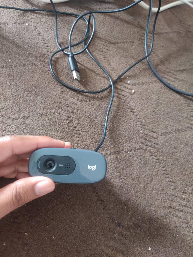 Logi Tech Web Cam For Sale All okay only buy for project 2