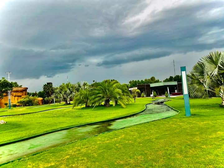 LAKE CITY M1 and M2 block good location near park and marked plot for sale 4
