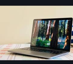 MACBOOK