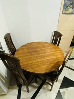 DINNING TABLE WITH CHAIRS