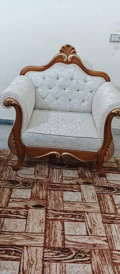 7 seater sofa with table