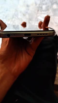 INFINIX HOT 50i phone + original box +original charger