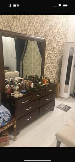 chenone bed set Sheasham wood