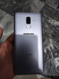Samsung j8 4/64