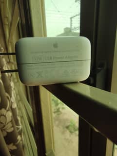 Apple 12w And Normal Orignal Charger Samsung Normal Orignal Charger
