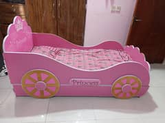 Princes trundle bed set with study table and two chairs