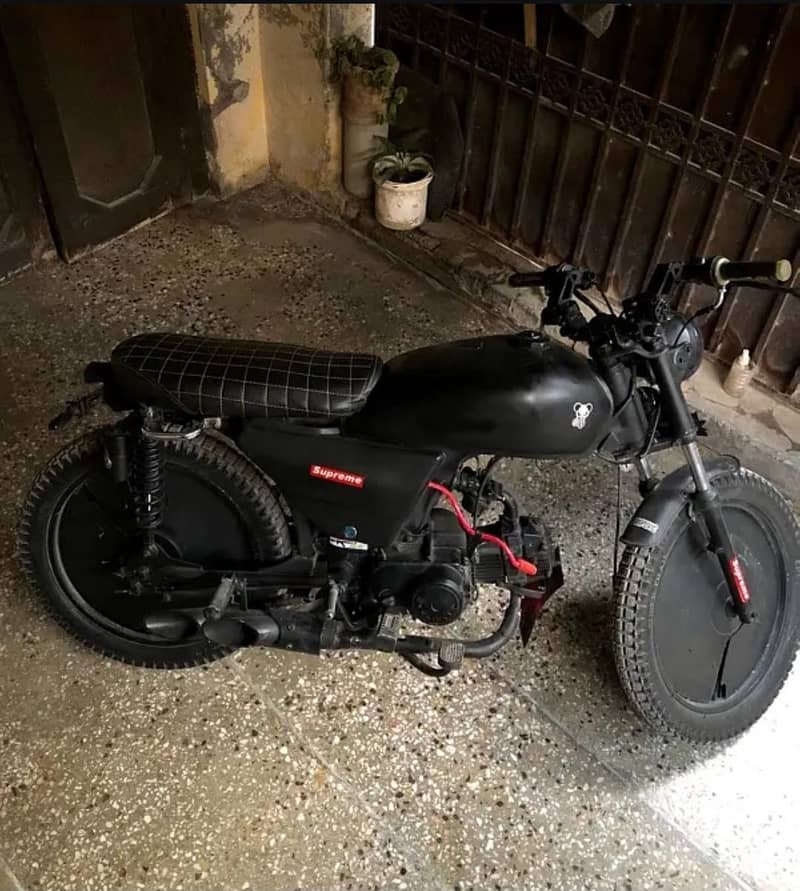 unique modified into cafe racer - Standard - 1103038115