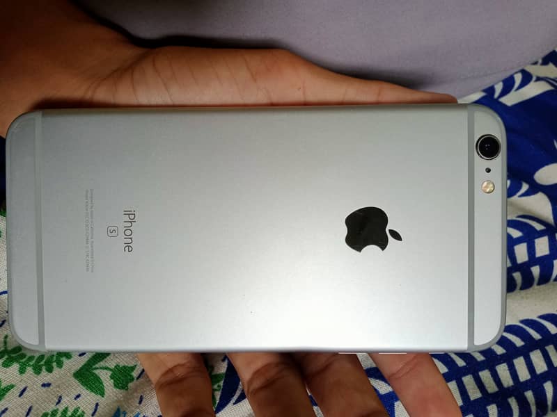 Apple iPhone 6S Plus 1