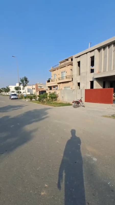 Mind Blowing Location In The Middle Of DHA Lahore 1
