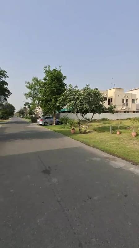 21 Marla All Dues Clear Prime Location Plot 6