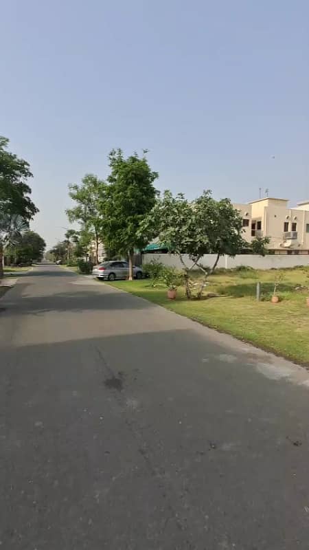 21 Marla All Dues Clear Prime Location Plot 7