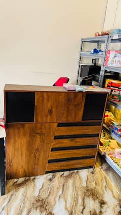 Cash Counter For Sale in Brand New Condition