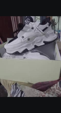 Elite sneakers white and black