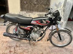 Black Honda 125.2024 model