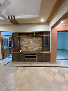 10 Marla Independent House Available For Rent