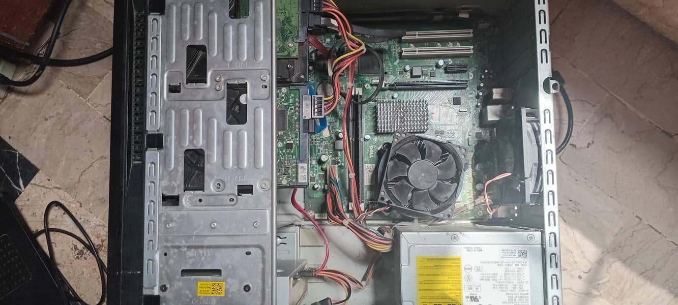 core 2 cpu for sale with 1gb ram and windows 8 4