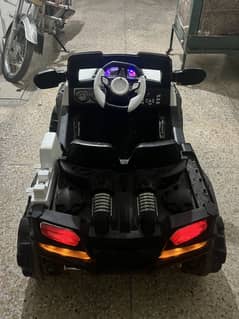 Kids electric car
