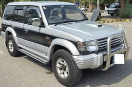 Mitsubishi Pajero 1995