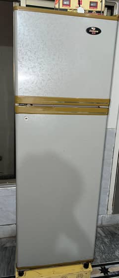 Dawlence Fridge / Refrigerator (11 cubic feet) (VCM body)