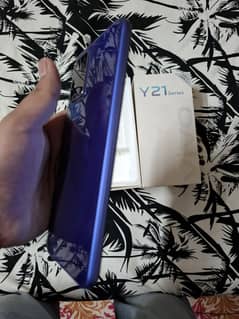 vivo Y21