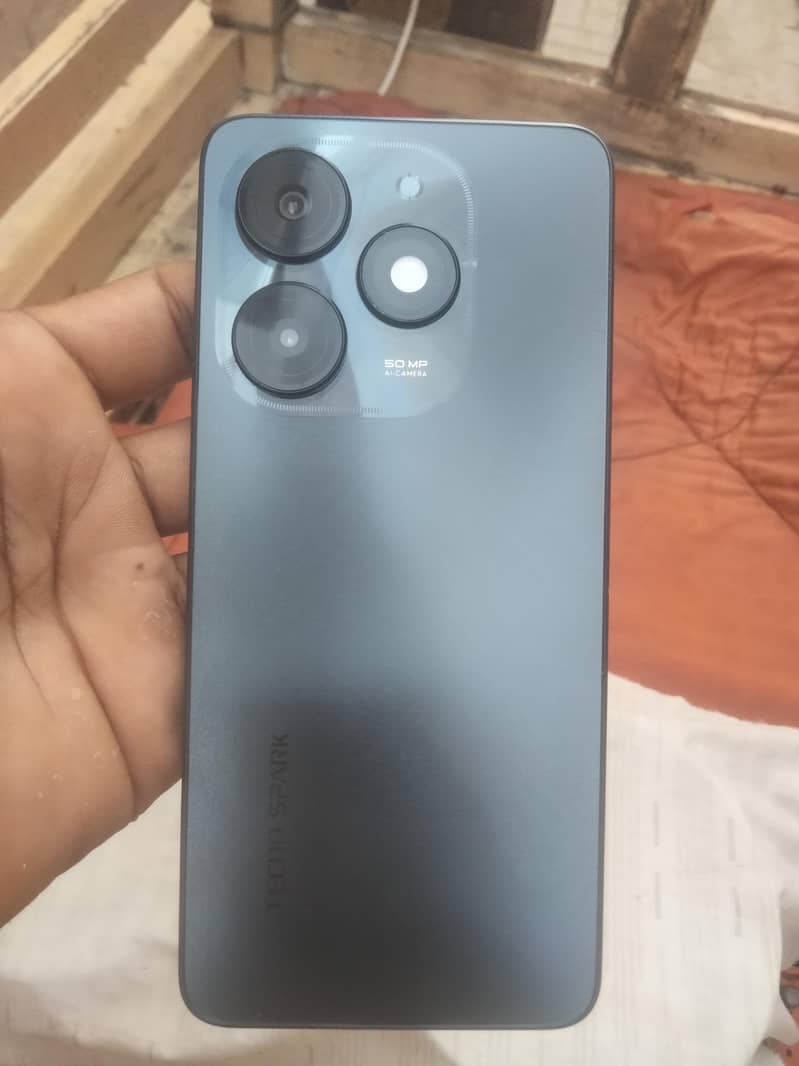 Tecno Spark 20c 4+4.128 with Complete Box 0