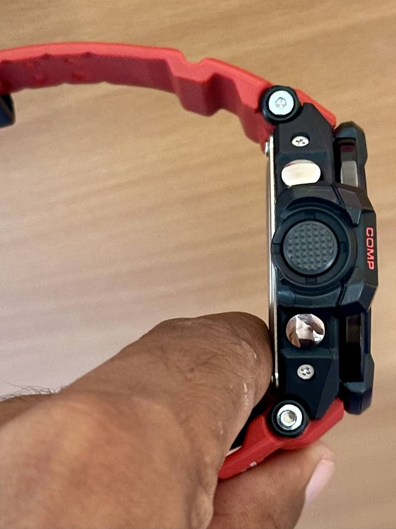 Casio G-Shock GA-1000-4B Compass Temperature 5