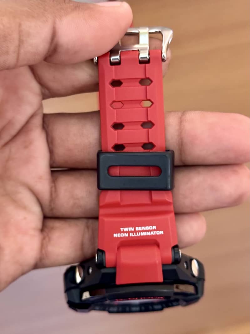 Casio G-Shock GA-1000-4B Compass Temperature 9