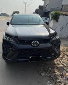Toyota Fortuner GR