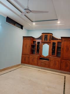 12 Marla Upper Portion Available For Rent