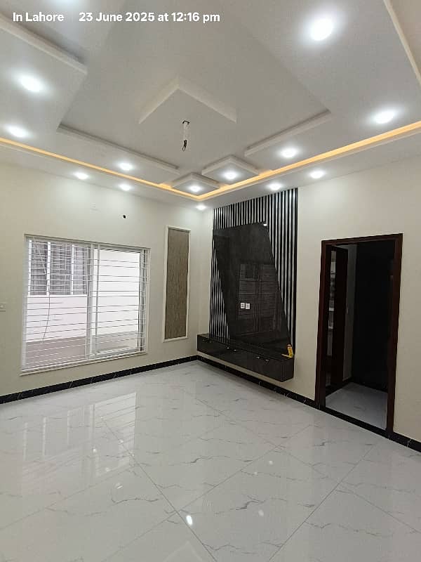 10 Marla double story house for sale in OPF C block block 3