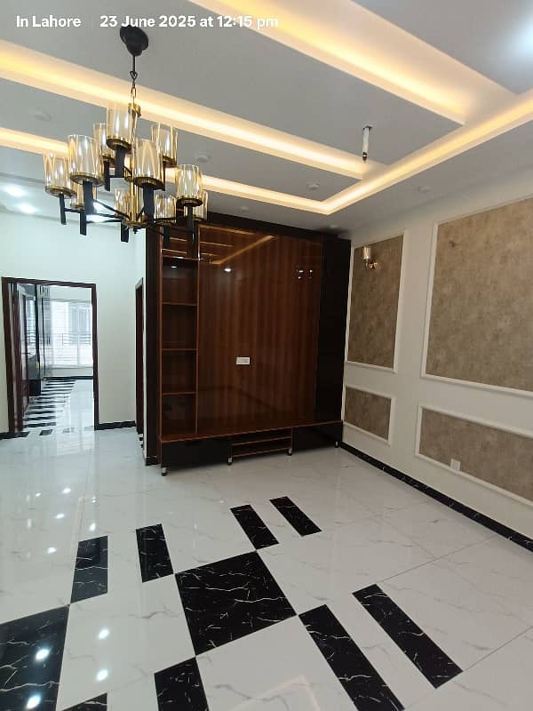 10 Marla double story house for sale in OPF C block block 11
