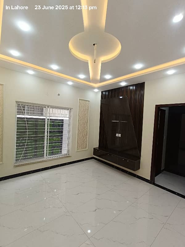 10 Marla double story house for sale in OPF C block block 24
