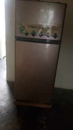 Haier fridge good contion sale and direct contact on 03333741897