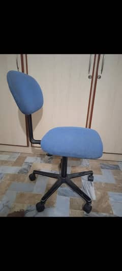 Aluminium chair long life slightly use good condition