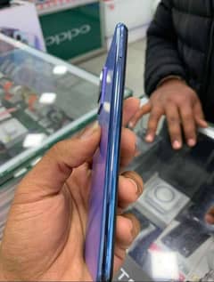 vivo V23e 8GB RAM 128GB ROM 0323/1946/425