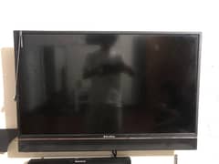 Ecostar 32 inches LCD