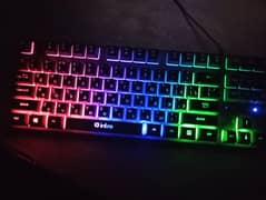 INTRO GAMING KEYBOARD RGB 10 BY 10